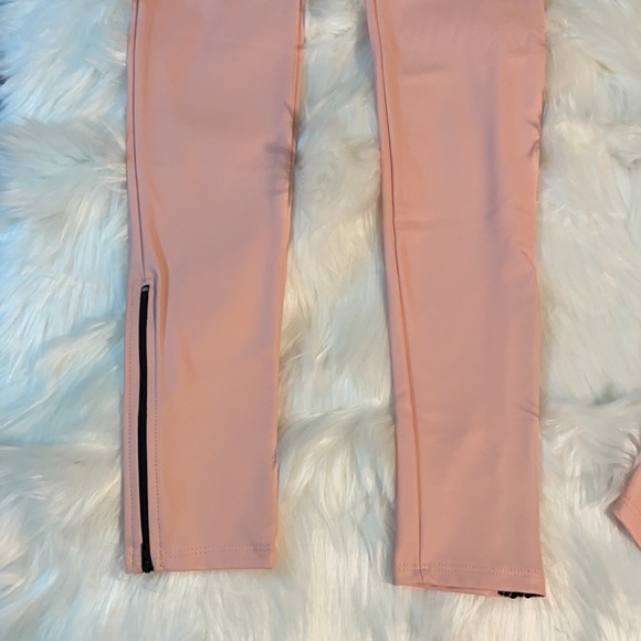 Pink 2pc Set - Picture 4 of 4